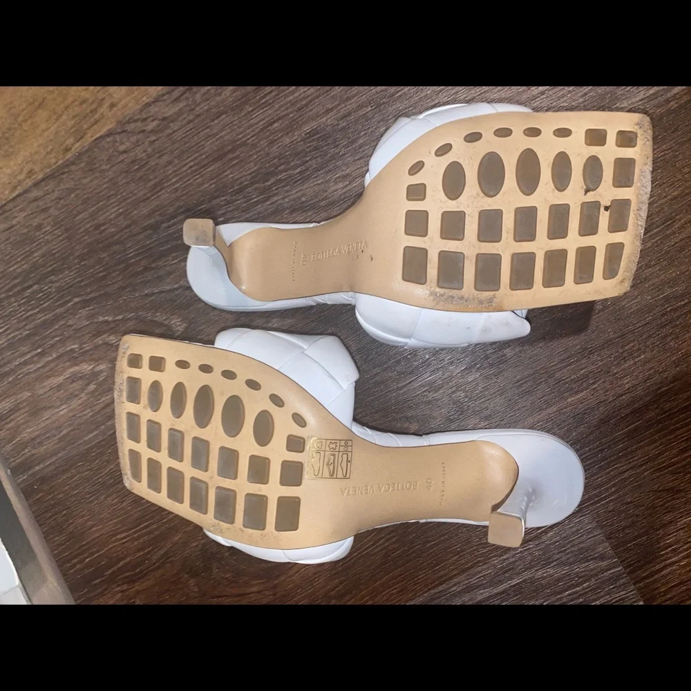 bottega veneta white genuine leather sandal size 40 - Picture 6 of 9